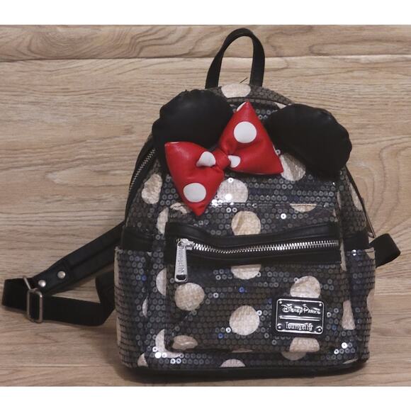 Disney Parks Loungefly Minnie Mouse Sequins Black Polka-Dot Mini Backpack Preown - Picture 1 of 7